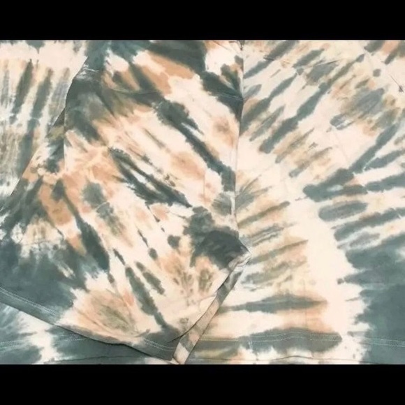 VS PINK SHORTS only - Picture 4 of 4